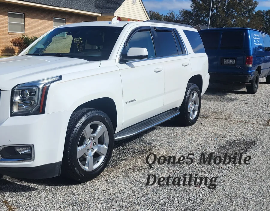 Q-One-Five Mobile Detail — interior cleaning